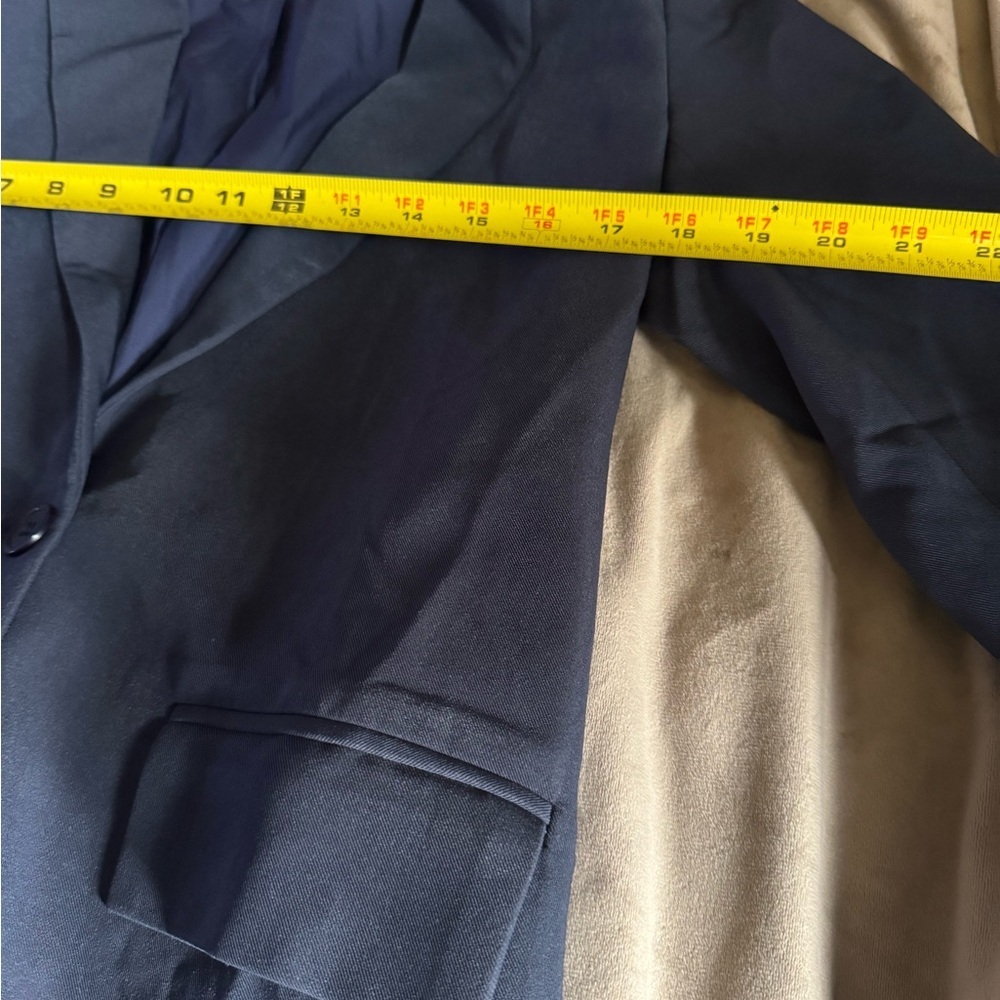 2 piece Women’s Navy Blazer and Pants Set - Picture 2 of 8
